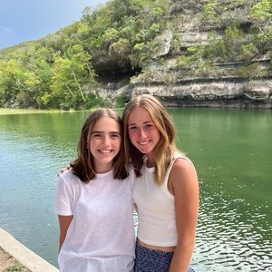 Meet your Posher, Etta